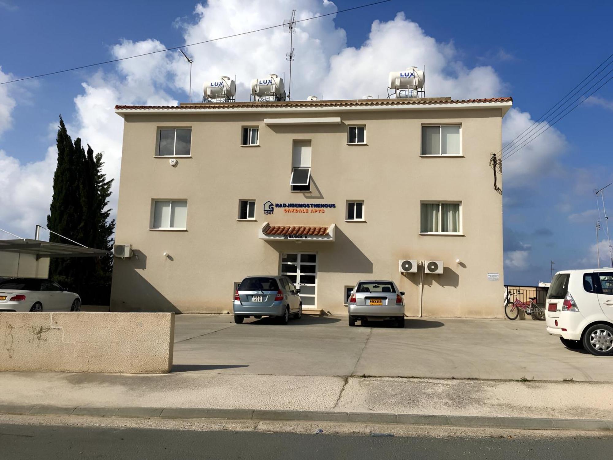Peaceful Apartment With Double Bed - Oak Breeze Paphos Esterno foto